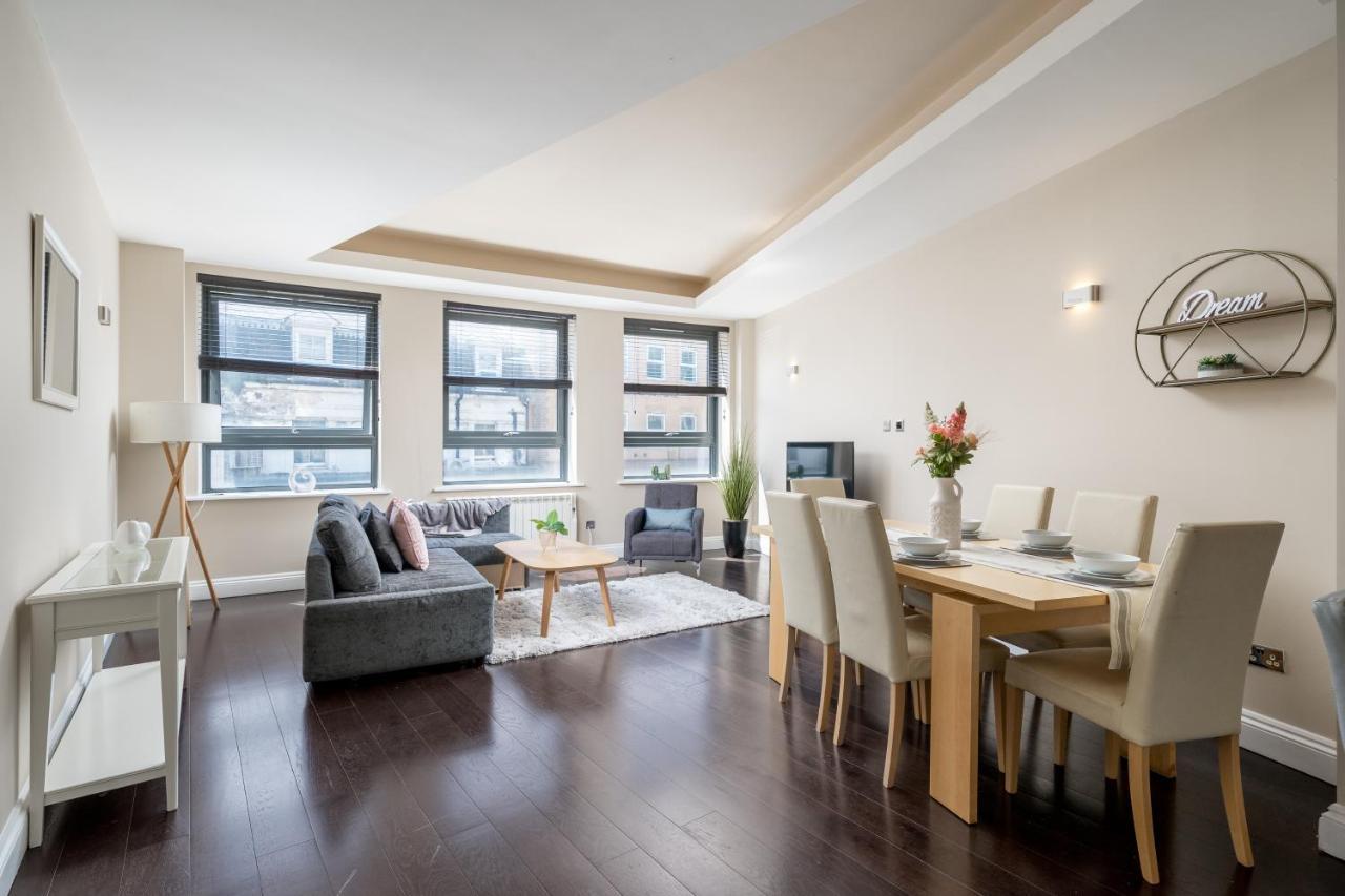 Spacious 2 Bedroom Apartment - Sleeps 6 Brighton Bagian luar foto